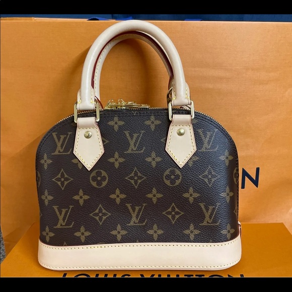 New Authentic Louis Vuitton Alma BB Monogram - Picture 7 of 13